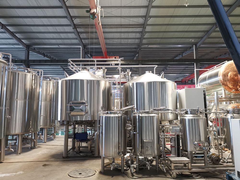 The beer brewhouse manufactured by Tiantai beer equipment 